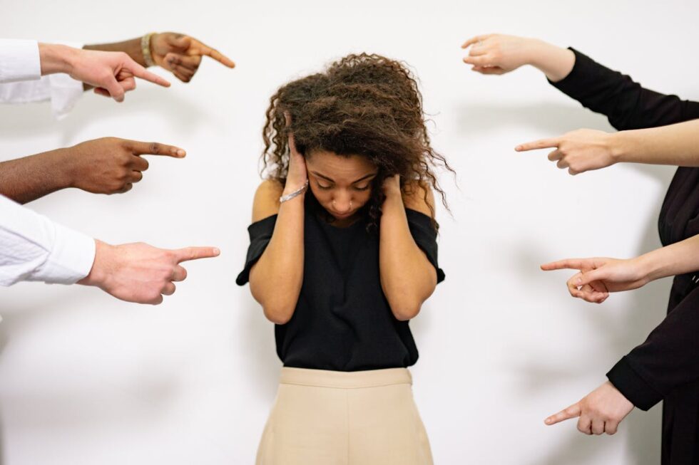 Overcoming Social Anxiety: Building Confidence in Social Interactions ...